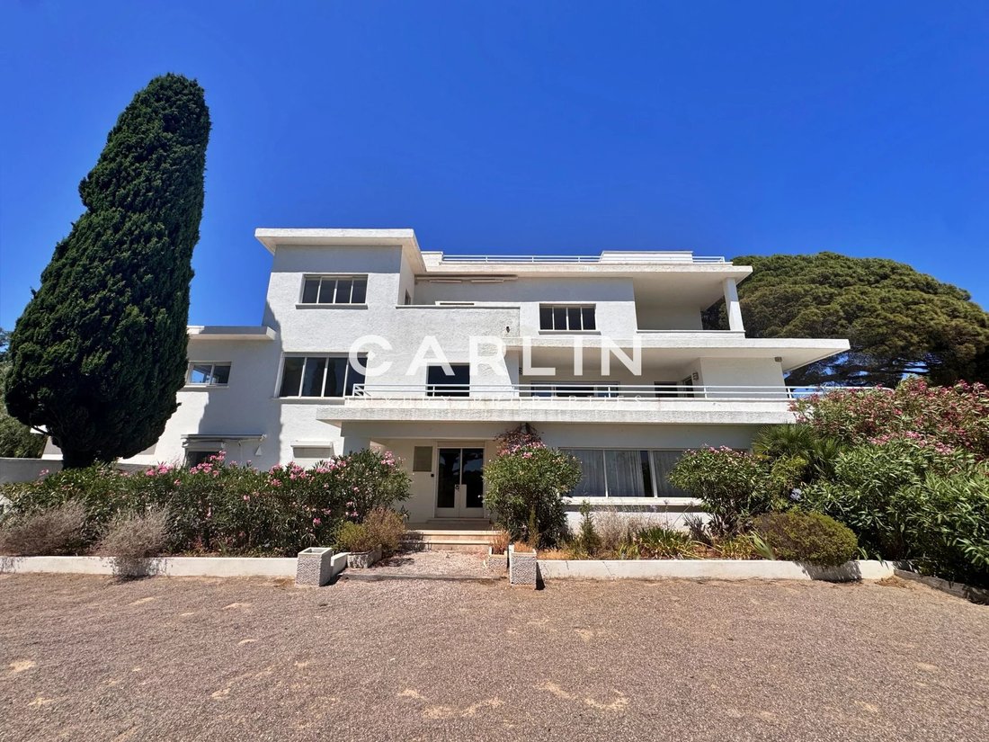 Villa in Nartelle-Noyer-Bellevue-bd des Sardinaux, Sainte-Maxime, France 4 - 16811583