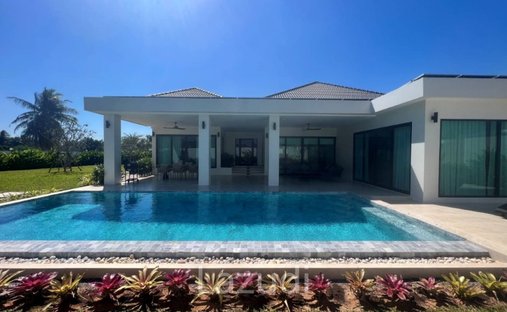 Villa in Wang Pong, Prachuap Khiri Khan, Thailand 1