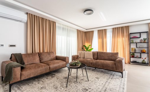 Villa in Kastel Gomilica, Split-Dalmatia County, Croatia 1