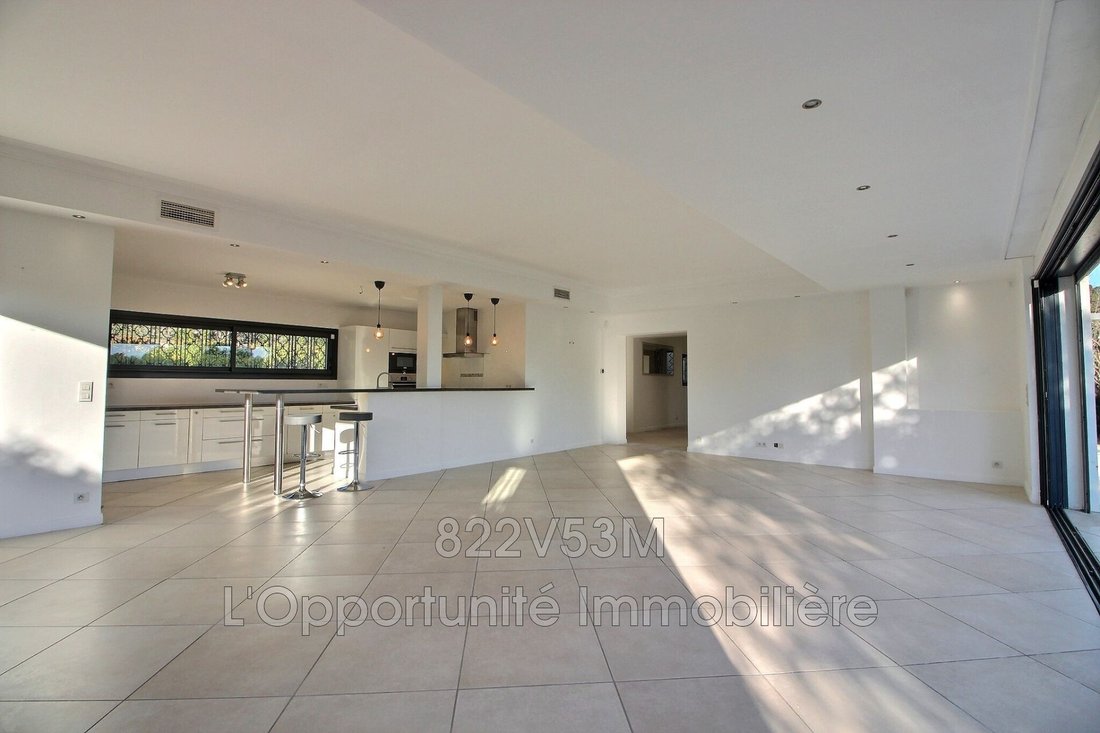 Villa in Mougins, Provence-Alpes-Côte d'Azur, France 4 - 16810710