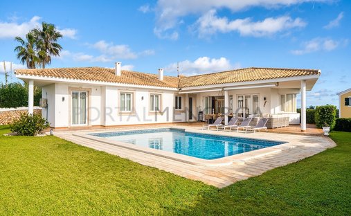 Chalet en Santa Cruz de Mao, Islas Baleares, España 1