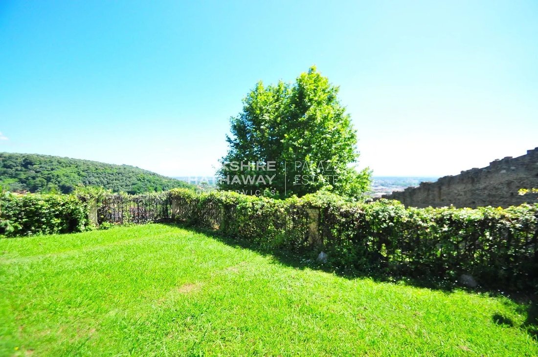 Villa in Pietrasanta, Tuscany, Italy 3 - 16811509