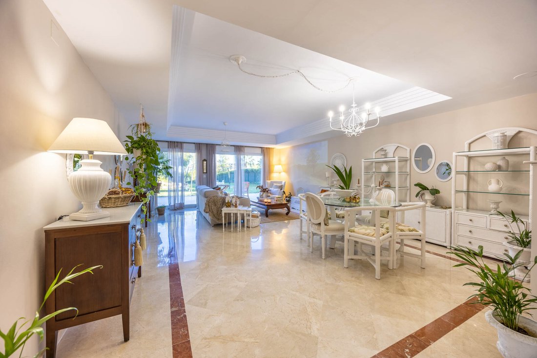 Apartment in Sotogrande, San Roque, Andalusia 1 - 16810052