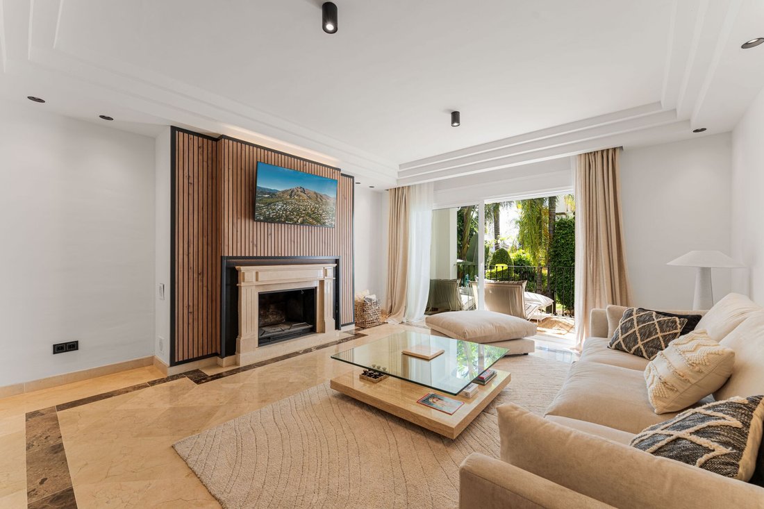 Apartment in Sierra Blanca, Marbella, Spain 1 - 16813427