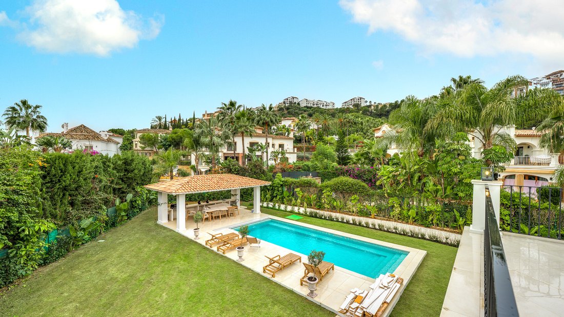 Villa in Benahavis, Andalusia, Spain 2 - 16811396