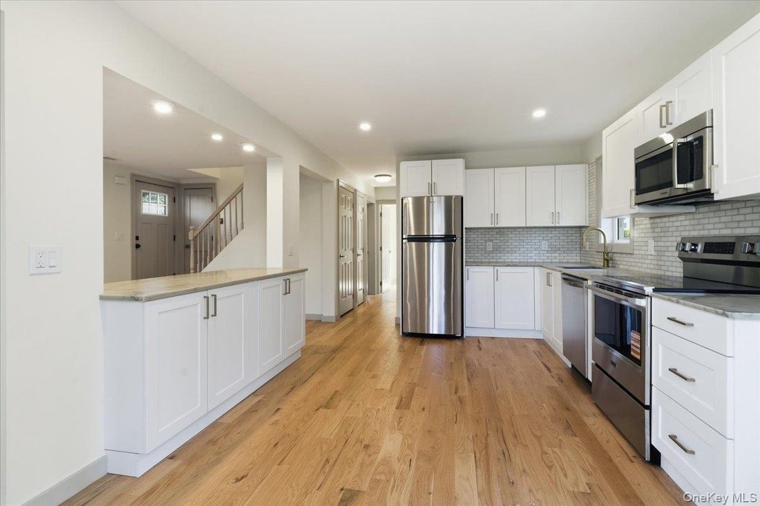 House in Greenport West, New York, United States 4 - 16797047