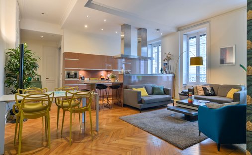 Apartment in Champvert-Point du Jour-Saint Irénée, Lyon 5e Arrondissement, Lyon 1