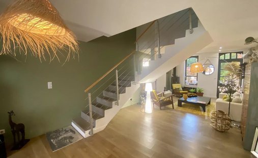 Château Villefranche De Lauragais 800.0 Sqm 12 Bedrooms