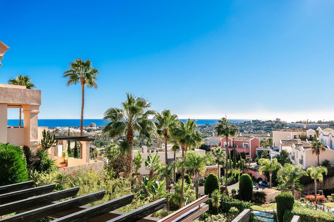 Apartment in Nueva Andalucia, Marbella, Spain 2 - 16811392