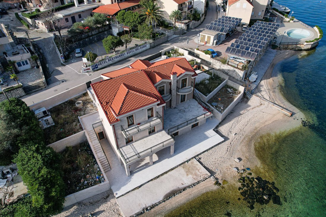 Villa in Donji Stoliv, Kotor Municipality, Montenegro 5 - 16810113