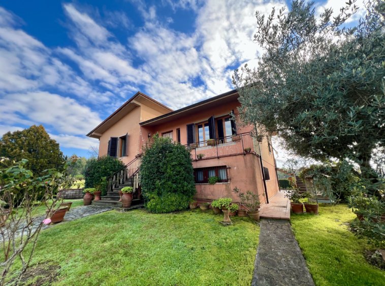Villa in Altopascio Centro, Altopascio, Tuscany 1 - 16811406
