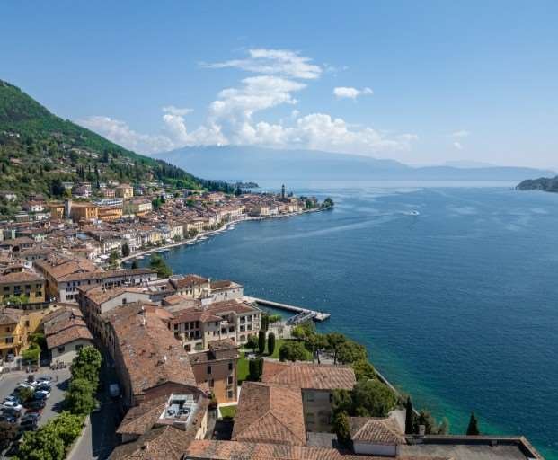Apartment in Salo, Lombardy, Italy 1 - 16811688