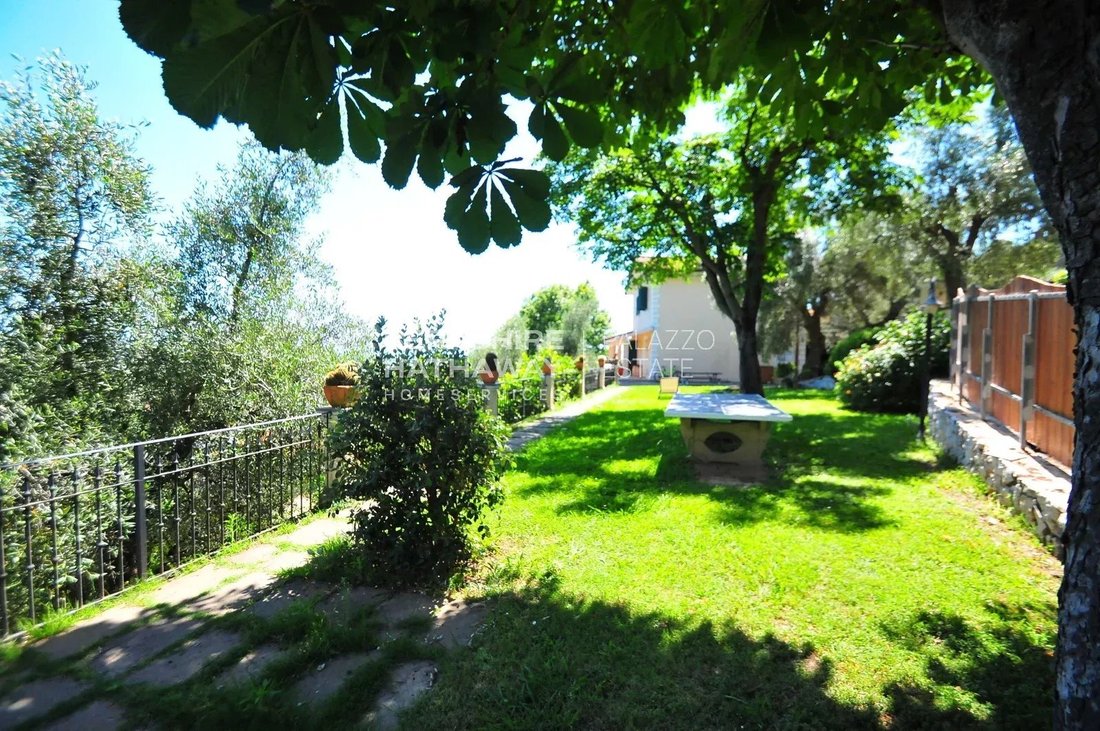 Villa in Pietrasanta, Tuscany, Italy 5 - 16811509