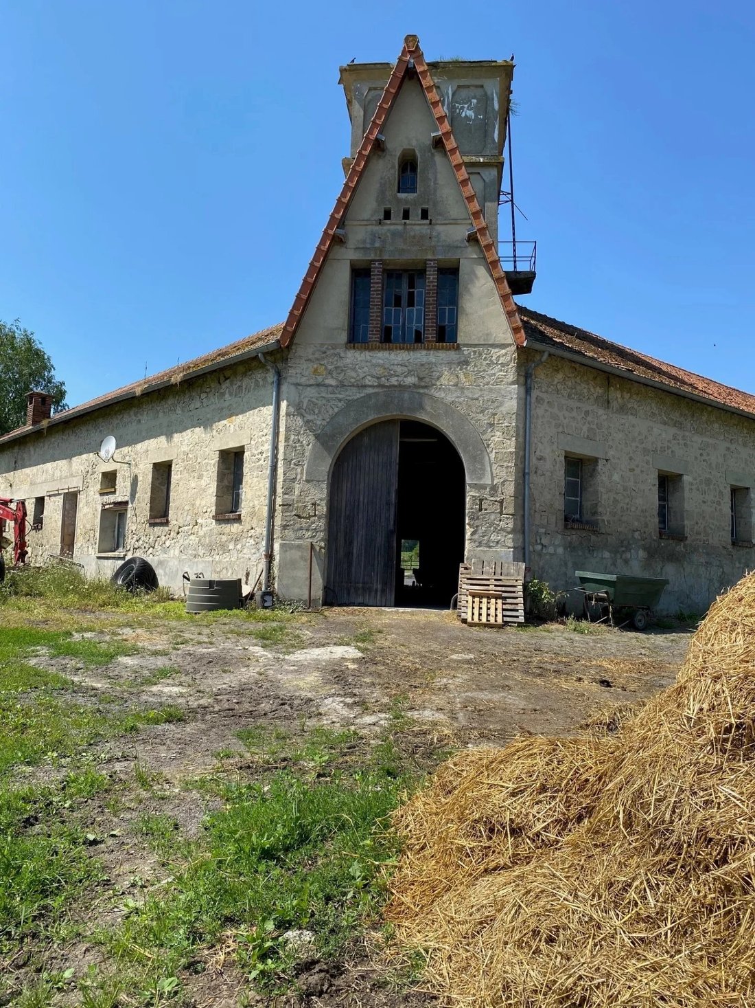 Estate in Centre, Soissons, France 4 - 16811395