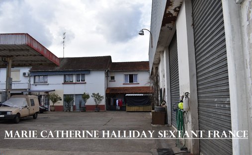 Castle for Sale in Bergerac, Nouvelle-Aquitaine, France