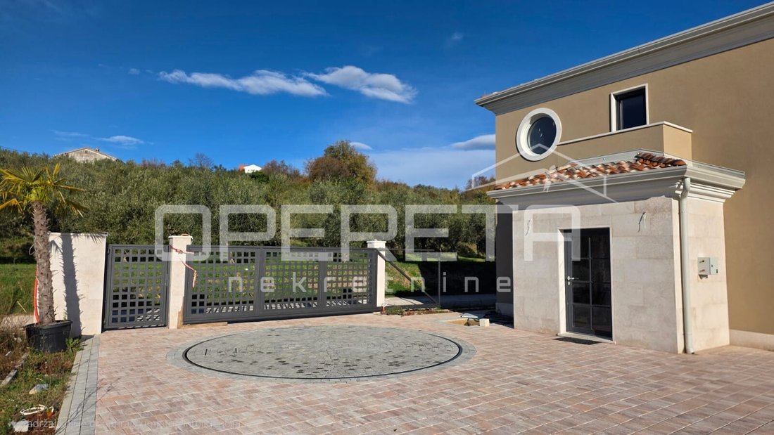 Villa in Buje, Istria County, Croatia 4 - 16811765