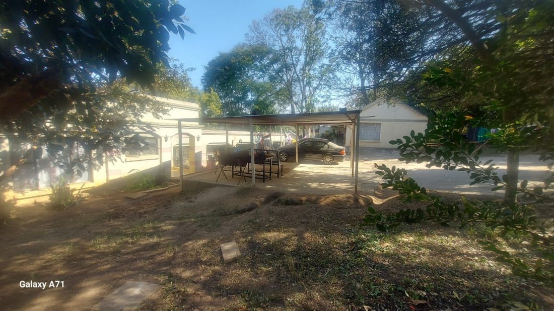 Estate in White River, Mpumalanga, South Africa 3 - 16809531
