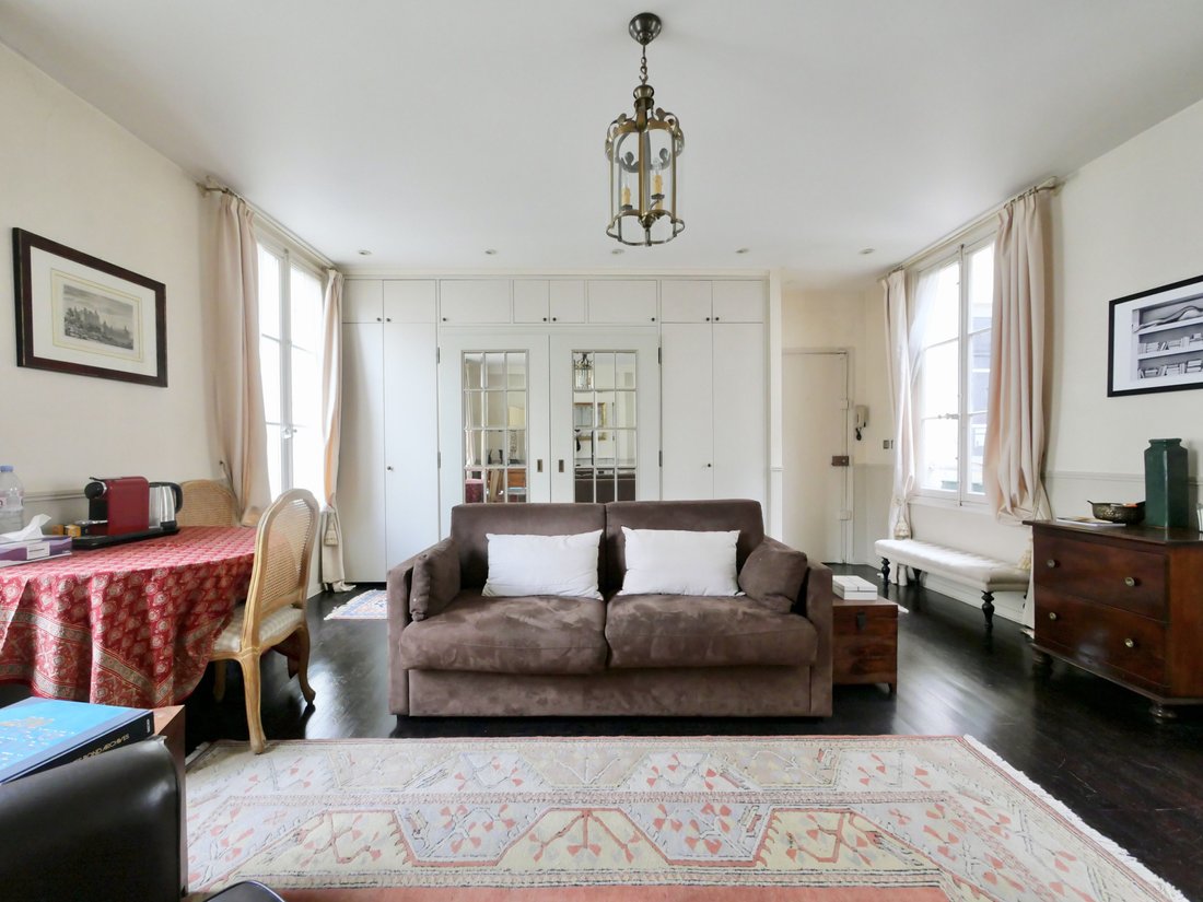 Apartment in Odéon, Paris 6e Arrondissement, Paris 4 - 16810300