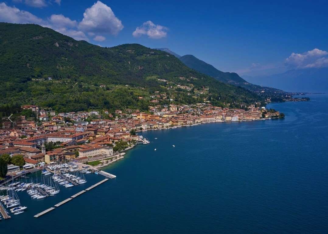 Apartment in Salo, Lombardy, Italy 4 - 16811688