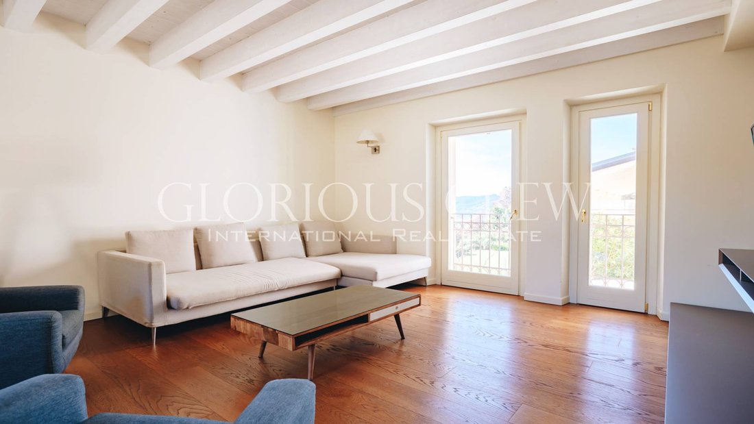 Apartment in Salo, Lombardy, Italy 5 - 16812587