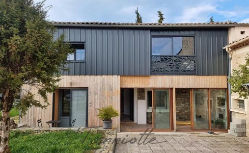 Villa in La Begude-de-Mazenc, Auvergne-Rhône-Alpes, France 1