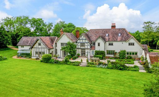 House in Hanbury, England 1