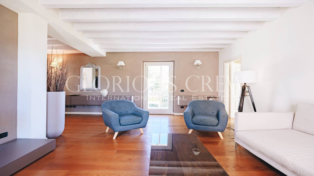 Apartment in Salo, Lombardy, Italy 4 - 16812587