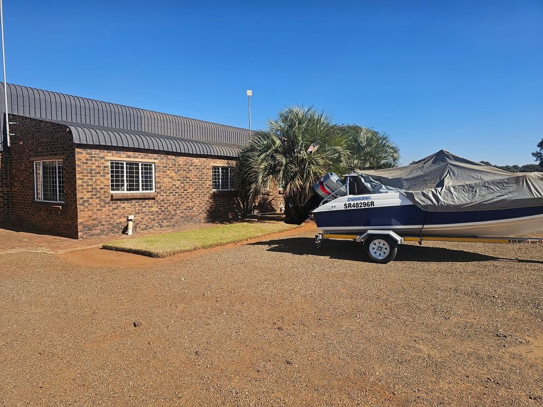 Farm Ranch in Vanderbijlpark, Free State, South Africa 1 - 16809539