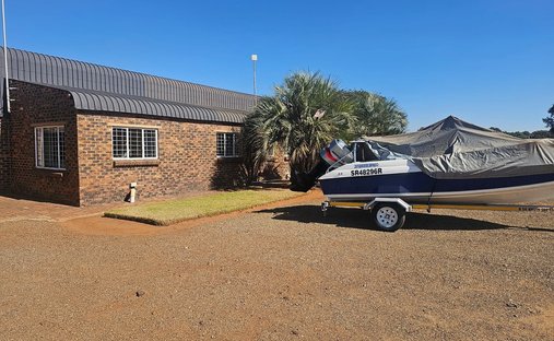 Farm Ranch in Vanderbijlpark, Free State, South Africa 1