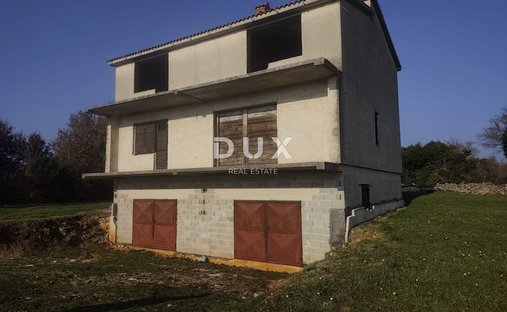 House in Sisan, Istria County, Croatia 1