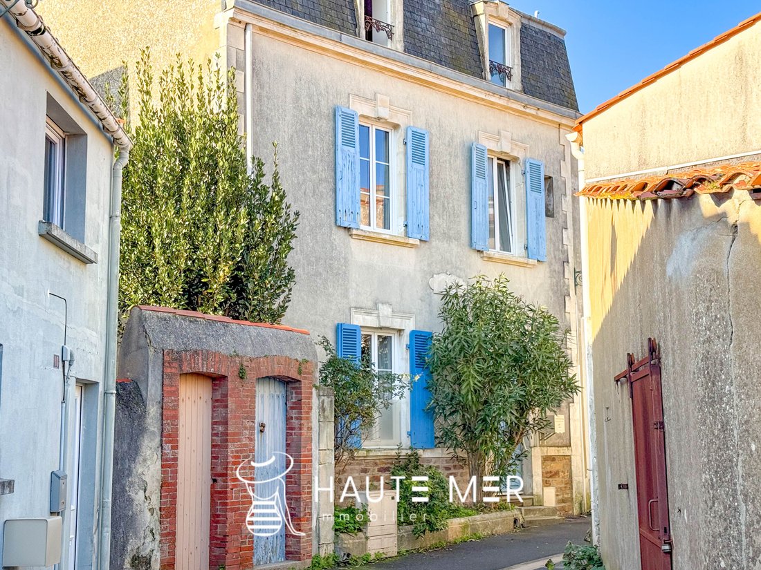 House in La Foire Aux Chats, Les Sables-d'Olonne, France 1 - 16813190