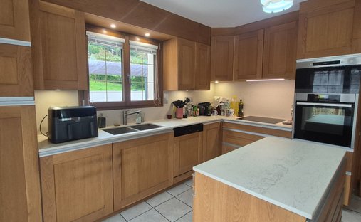 Castle for Sale in Le Gua, Nouvelle-Aquitaine, France