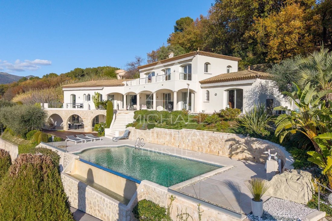 Villa in Saint-Paul-de-Vence, Provence-Alpes-Côte d'Azur, France 4 - 16810178