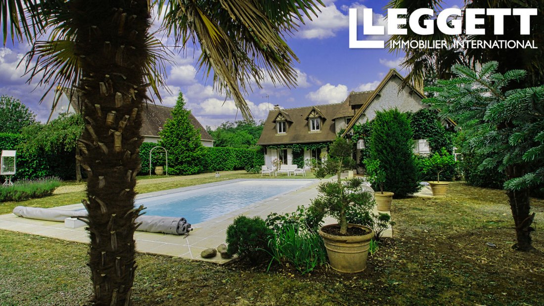 Villa in Mer, Centre-Val de Loire, France 5 - 15860280