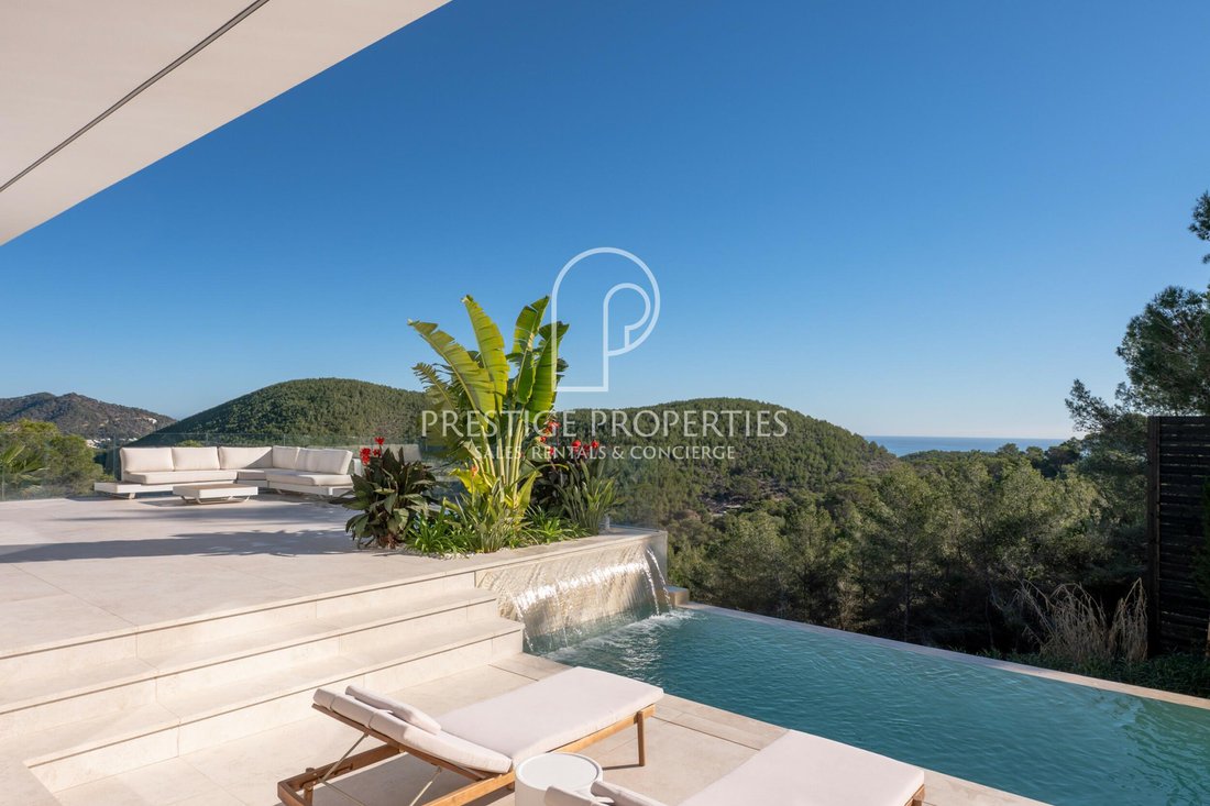 Villa in Roca Llisa, Santa Eularia des Riu, Balearic Islands 1 - 12667131