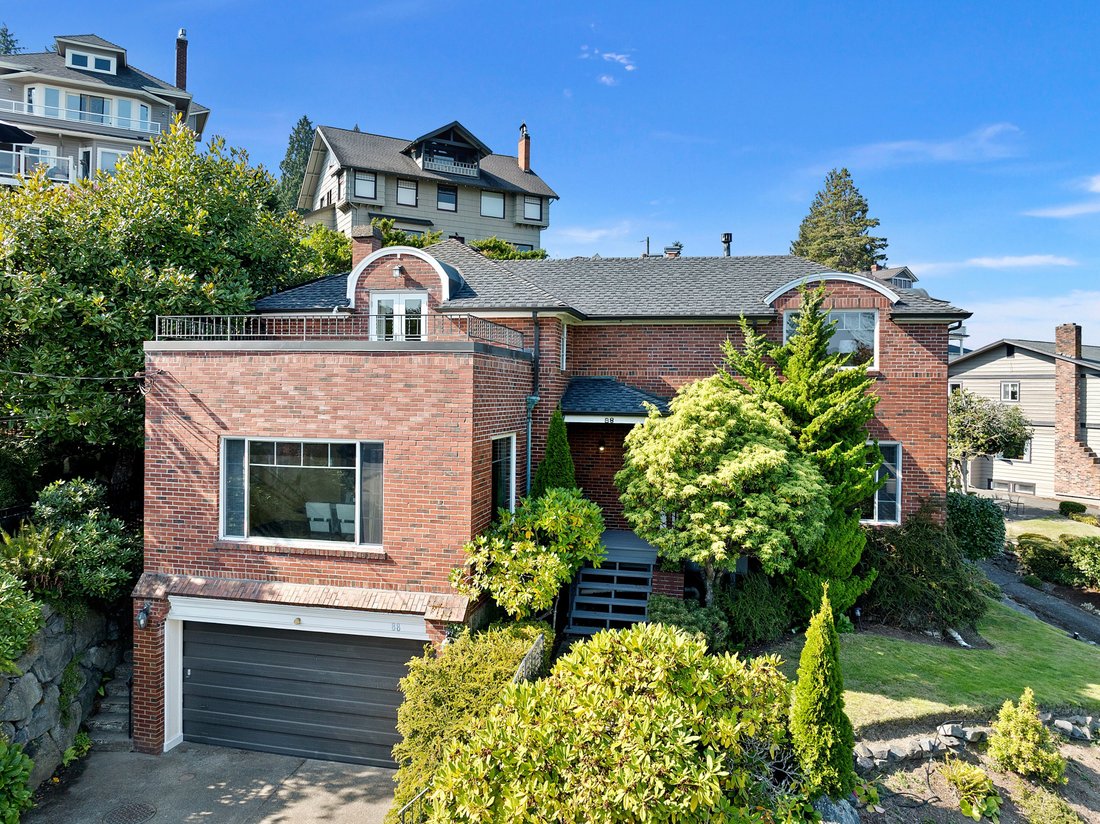 House in Tacoma, Washington, United States 1 - 16812175