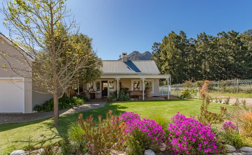 House in Wellington, Western Cape, South Africa 1