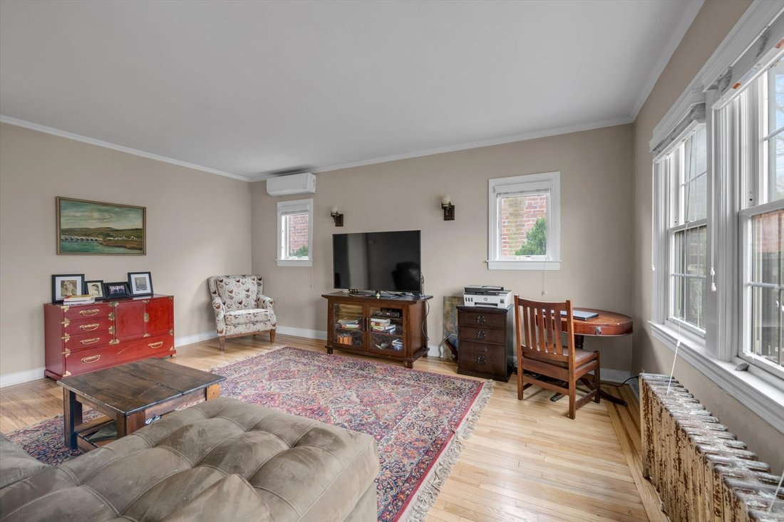 House in New York, New York, United States 4 - 16809656