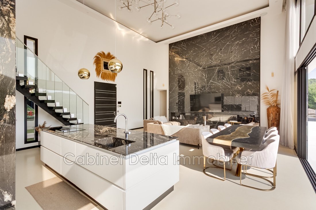 Villa in Bandol, Provence-Alpes-Côte d'Azur, France 5 - 15465402