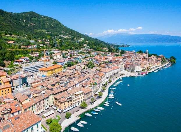 Apartment in Salo, Lombardy, Italy 3 - 16811688