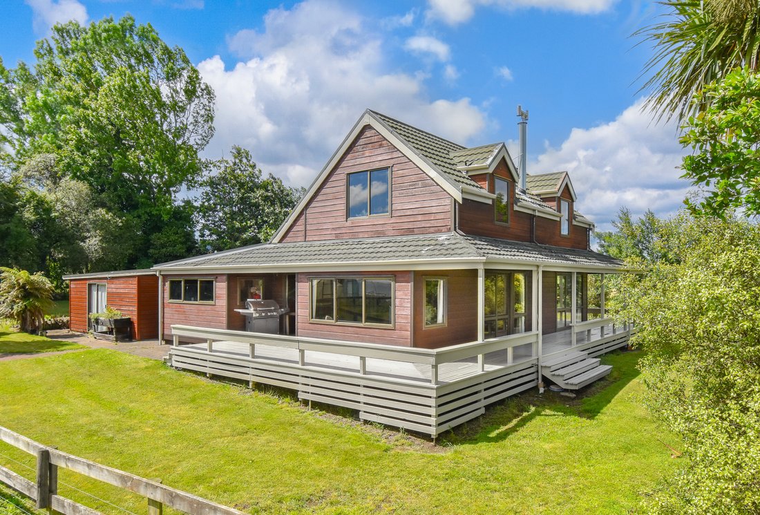 House in Rotorua, Bay of Plenty, New Zealand 1 - 16812333