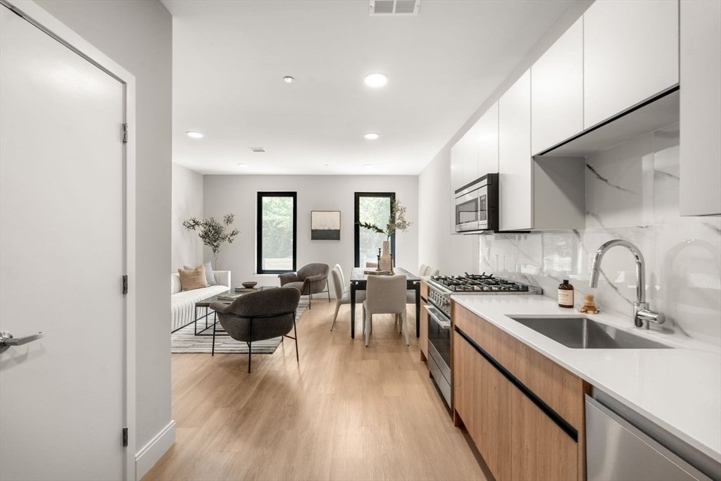 Condo in Boston, Massachusetts, United States 5 - 16762758