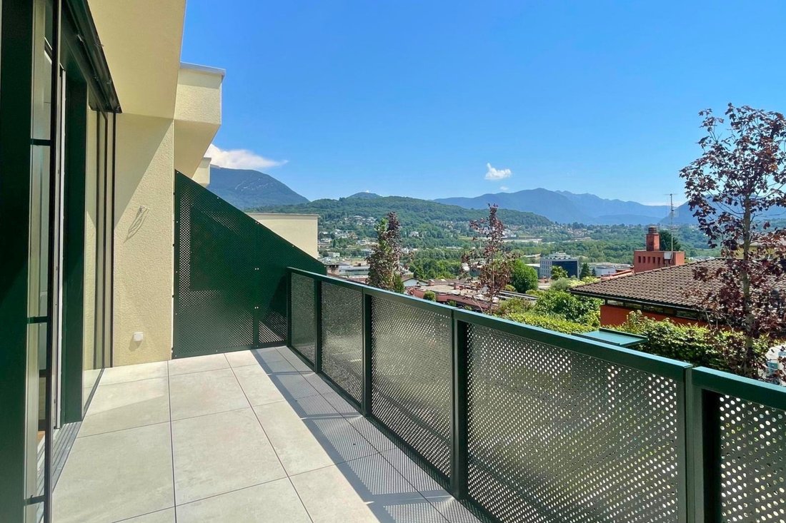 House in Manno, Ticino, Switzerland 1 - 16812184