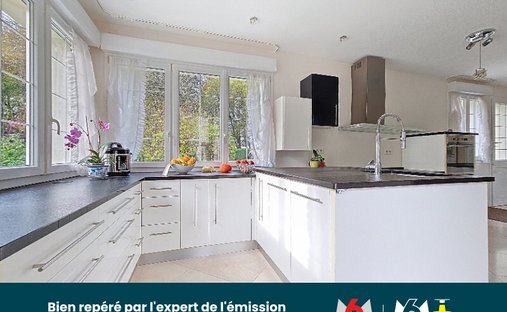 A 17th Century Chateau, Partly Renovated And With Over 21 Hectares Of Grounds, Nestled In A