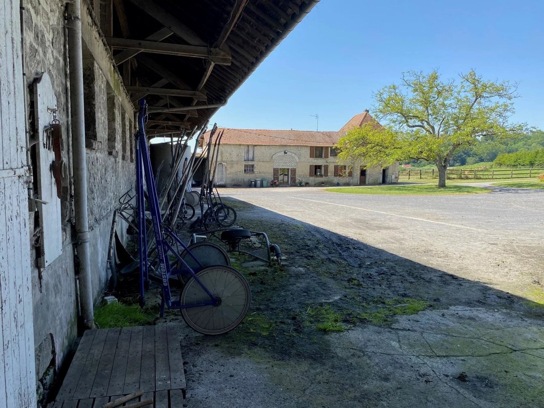 Estate in Centre, Soissons, France 5 - 16811395