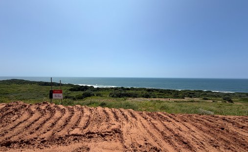 Land in Dolphin Coast, KwaZulu-Natal, South Africa 1