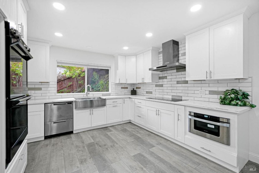 House in Vallejo, California, United States 1 - 16813409