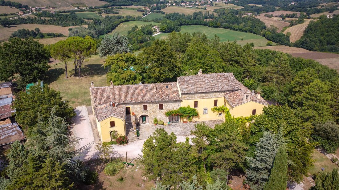 Villa in Pergola, Marche, Italy 3 - 12054495
