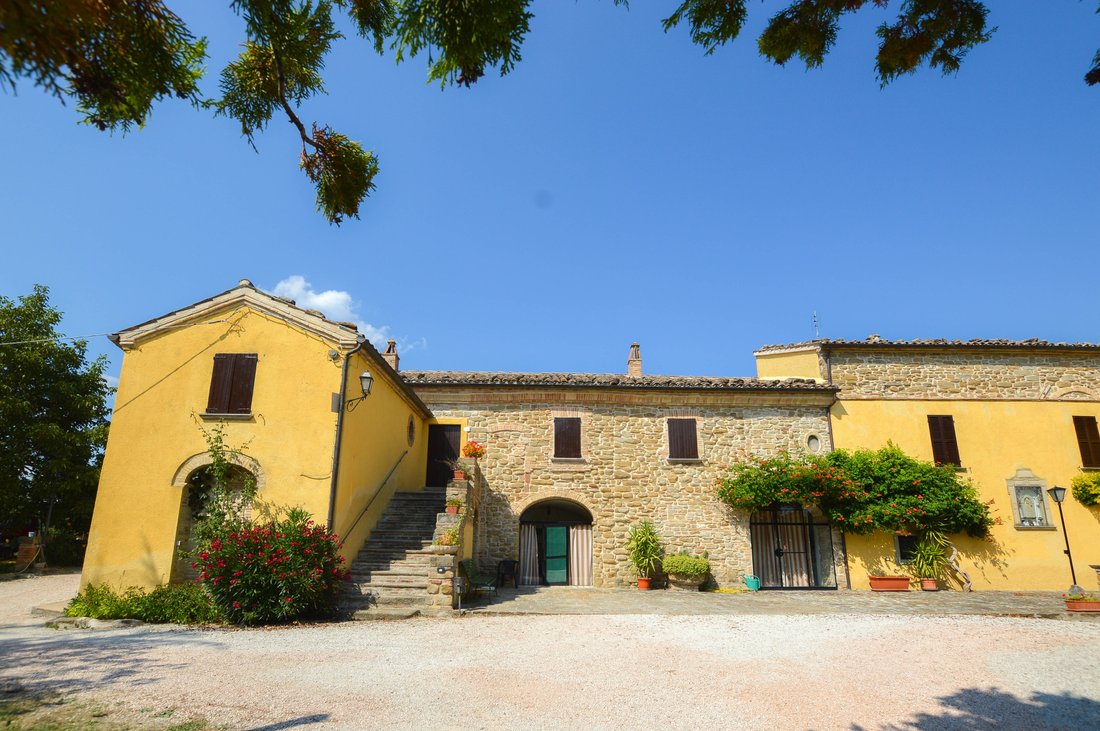 Villa in Pergola, Marche, Italy 1 - 12054495
