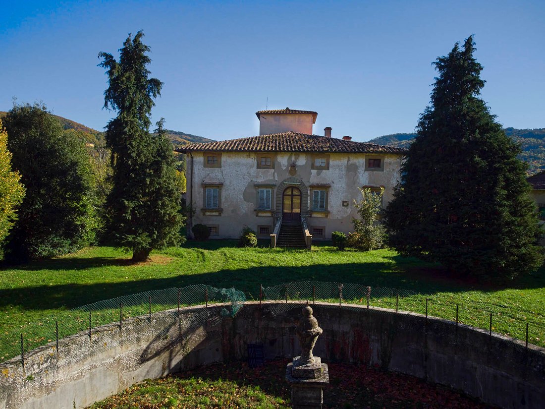 Villa in Rufina, Tuscany, Italy 2 - 16811129
